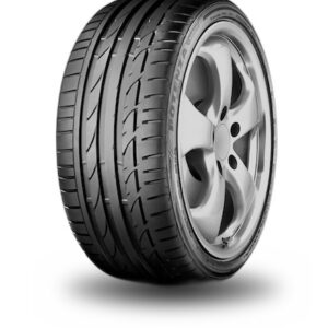 Bridgestone Potenza S001 245/35 R18 88Y