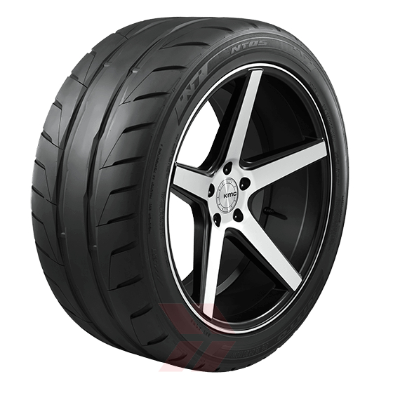 Nitto NT 05 tyre